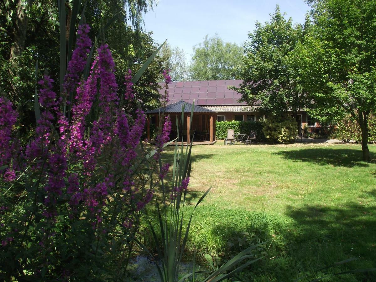 B&B Landgoed Sonneborghe Kollumerzwaag Exterior photo